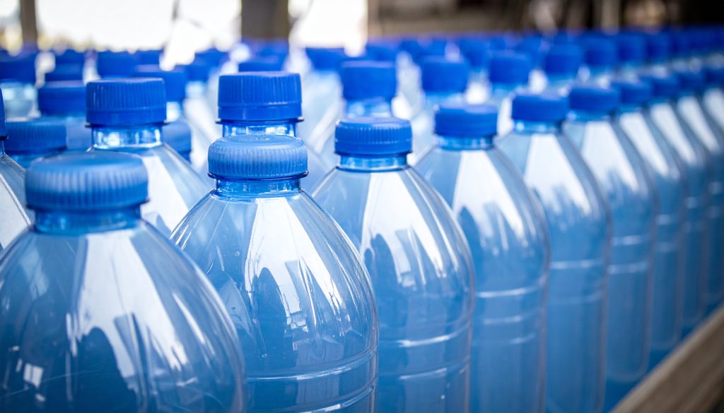 Aus Plastikmüll wird Wasserstoff: Chemie mit Mikrowellen auf sciblog.at